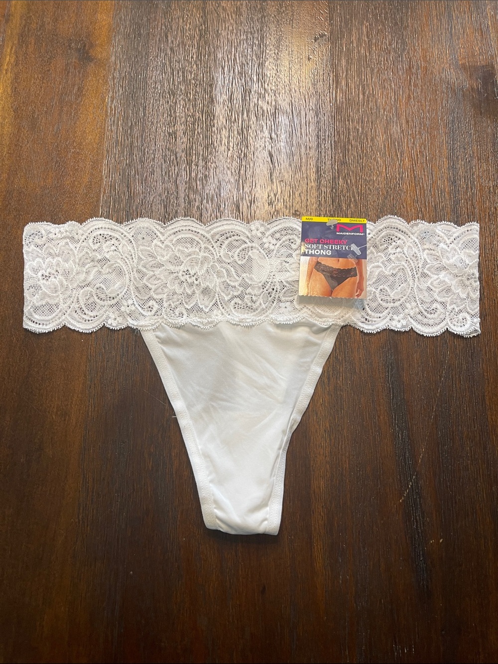 Maidenform Thong Panty White Lace Sissy Romantic Bridal Girly Feminine Baddie